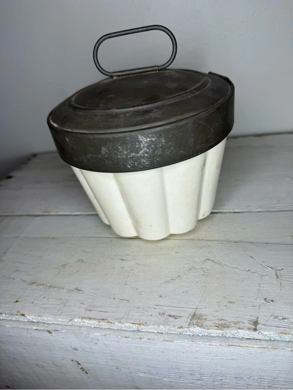 Antique Creamy White German Steam Pudding Mold w/ Tin Lid & Side Locking Latch